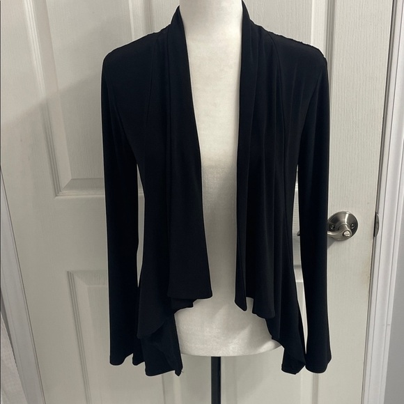 Joseph Ribkoff Jackets & Blazers - Joseph Ribkoff Elegant Fitted Black Cover Up Jacket Long Sleeves Lace Back Sz 10